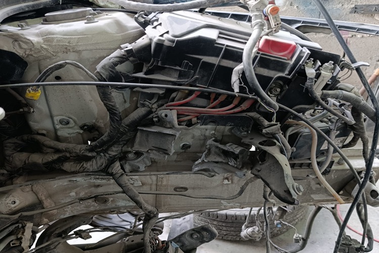 Tarsus Oto Elektrik Tesisatı